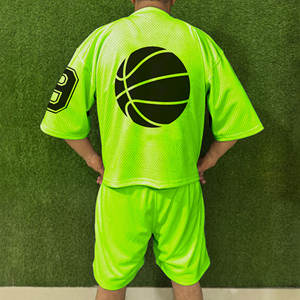 เสื้อบาสเก็ตบอลกีฬากลางแจ้งใช้ได้ทั้งชายและหญิงชุดออกกำลังกายระบายอากาศได้ดีสำหรับเด็กผู้ชายฤดูร้อนพิมพ์ลายดีไซน์ผลิตจากปากีสถานสำหรับทุกเพศ - Product Image 2