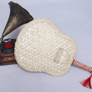 Abanico Artesanal Hecho a Mano para Decoración del Hogar, Festivales y Días Festivos: Exquisitos Abanicos de Paja de Trigo Ecológicos Hechos a Mano - Product Image 4