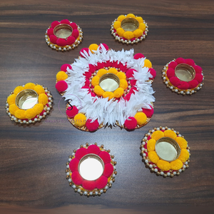 Bougeoir à pompon floral Rangoli avec bougeoir Moti Work pour la maison, les festivals Diwali, Hldi ,mehendi Decor - Product Image 4