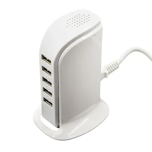 Hub USB Promozionale per Ricarica, Gadget Pratico per Gestione Comoda dell'Energia - Product Image 1