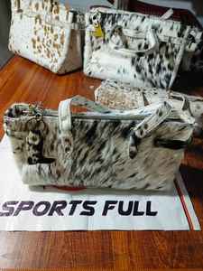 Nouveau sac à main classique en cuir de vachette véritable fourrure, fait main par un designer, personnalisable, accessoire multifonctionnel durable, bandoulière - Product Image 6