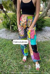 Pantalon sarouel patchwork multicolore Pantalon sarouel en rayonne Pantalon d'été pour femmes Vêtements de festival Vente en gros de Noël - Product Image 2