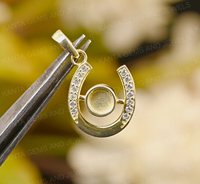 Gold Vermeil 925 Sterling Silber 5mm Blanko-Fassung CZ Hufeisen-Anhänger Umweltfreundlich DIY Handgefertigt Hochwertig Individuell Trendy