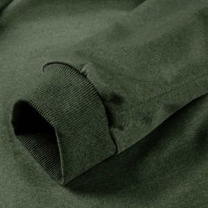 ชุดวอร์มผ้าเนื้อเรียบ ออกแบบมาสำหรับการออกกำลังกายและสวมใส่ในชีวิตประจำวัน - Product Image 5