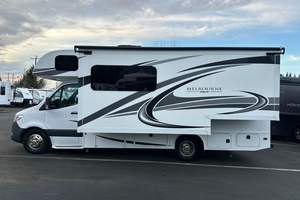 Caravana Camper de Lujo Totalmente Equipada para Viajes por Carretera de 4-6 Personas 26 Pies con Sistemas de Eficiencia Energética para Uso Vehicular y Doméstico Entrega Rápida - Product Image 5