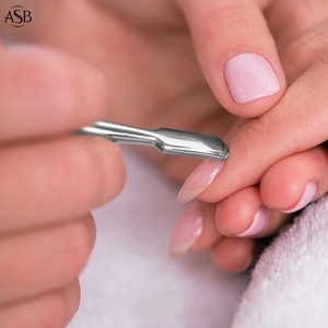 Outils de manucure en acier inoxydable noir sur mesure OEM pince à cuticules et poussoir à cuticules pour Nail Art et utilisation au doigt - Product Image 5