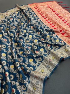 Sari en soie douce de style indien Banarsi avec un chemisier fantaisie, tenue de fête exclusive pour mariage, vêtements ethniques pour femmes les plus vendus - Product Image 5