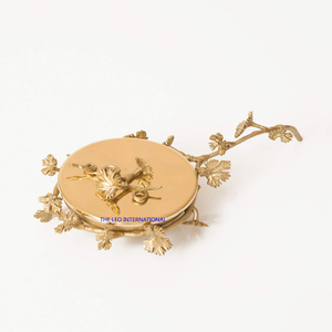 Quemador Decorativo con Diseño de Hoja Chapada en Oro, Mabkhara de Acero Inoxidable y Latón, Mejor Precio, Alta Calidad, Hecho a Mano - Product Image 1