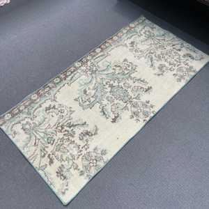 Alfombra Vintage de 2x4.2 pies, Alfombra Turca Pequeña, Alfombra Sólida Azul Marrón - Product Image 5