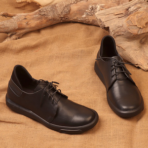 Chaussures en cuir respirantes avec talon rembourré et semelle souple, chaussures de mode pour hommes, chaussures décontractées - Product Image 1