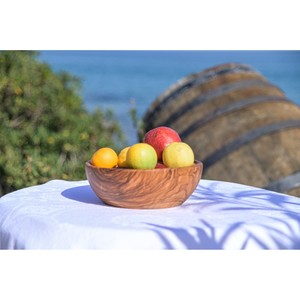 Ensaladera de madera redonda personalizable para restaurantes y hoteles de la mejor calidad con diseño rústico y logotipos personalizados - Product Image 4