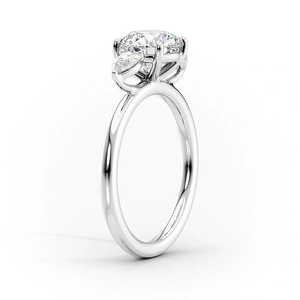 Anillo de Bodas de moissanita de tres piedras con corte ovalado y pera de plata 925 - Product Image 3