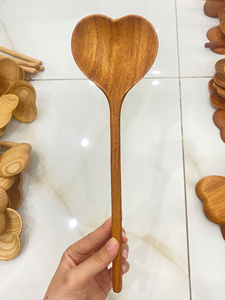 Cuillère en bois faite à la main en bois naturel, réutilisable, écologique, multi-forme et taille pour la décoration, parfaite pour une utilisation facile dans la cuisine - Product Image 4