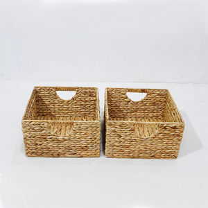 Juego de 2 Cestas de Almacenamiento Multifuncionales de Jacinto de Agua Tejido Ecológico Artex Dong Thap para Guardar Ropa en el Hogar - Product Image 5