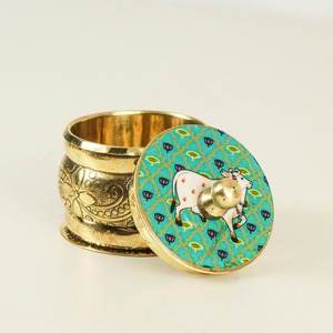 Estilo Vintage latón ecológico hecho a mano Sindoor Dibbi Kumkum caja regalo ritual indio para Diwali boda conjunto nupcial decoración del templo - Product Image 2