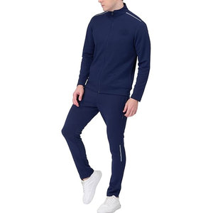 Chándal de hombre para sesiones de entrenamiento de tela ligera con costuras premium y patrón Atlético moderno para uso diario - Product Image 3