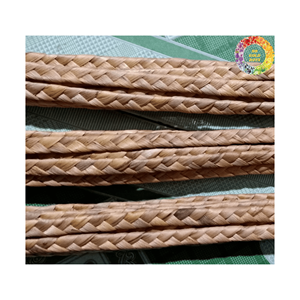 Corde de jacinthe d'eau tressée et fabriquée à la main de manière durable par des artisans du Vietnam Approvisionnement en vrac abordable - Product Image 3