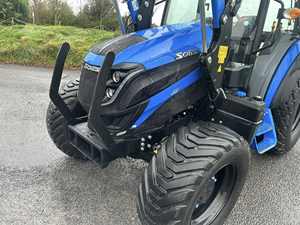 Tractor Agrícola Solis 2024 de 90 CV, Tracción en las 4 Ruedas, Transmisión de Engranajes, Cargador Fabricado en Fábrica, Bomba de Caja de Engranajes con Rodamiento Autonivelante, Motor de Alta Potencia, Garantía de 3 Años - Product Image 3