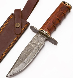 Couteau de camping fait à la main en acier Damas couteau de chasse à lame fixe avec manche en palissandre et étui en cuir - Product Image 2