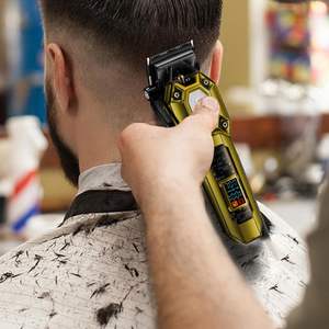 Tondeuse à Cheveux Professionnelle Rechargeable USB pour Hommes, Kit de Coiffure Sans Fil avec 10 Guides de Coupe pour Barbe et Moustache, Idéal pour les Voyages en Camping-Car - Product Image 3