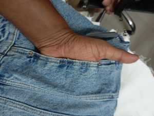 แจ็กเก็ตยีนส์สำหรับผู้หญิงกระดุมเป็นมิตรกับสิ่งแวดล้อมสำหรับฤดูหนาวผ้าฝ้าย100% คุณภาพสูงจากบังคลาเทศ - Product Image 6