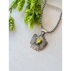 Chimney butte palomino variscite & จี้เงินธันเดอร์เบิร์ด-เครื่องประดับสะสมทางวัฒนธรรม - Product Image 2