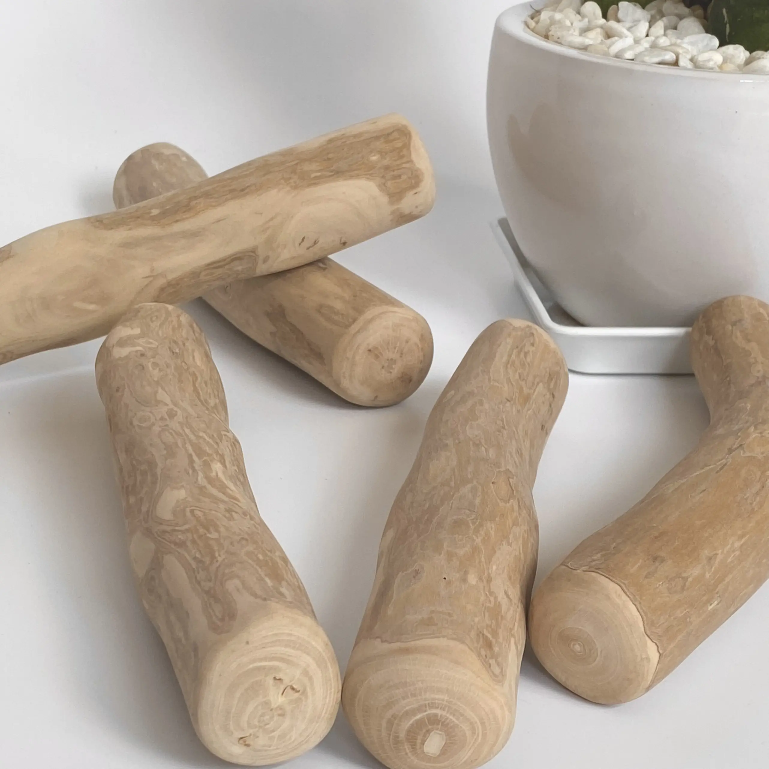 (R4)WINVN INTCOFFEE WOOD CHEW TOYS- HOT PET PRODUCT - COFFEE WOOD CHEW TOYS - COFFEE WOOD CHEW TOYS - WINVN INT Ms. Jennie