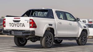 Neuf / Occasion BLANC 2023 TOYOTA HILUX GR SPORT 360 Caméra arrière Capacité de charge 31-40T Émissions Diesel / Essence Automatique - Product Image 5
