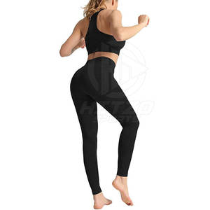 Conjunto de Yoga hecho en Pakistán para mujer, conjunto de 2 piezas de LICRA/poliéster transpirable cómodo frontal de talla grande sólido de alta calidad asequible - Product Image 4