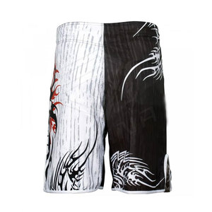 Short MMA imprimé au design personnalisé, court combat/entraînement extensible dans les deux sens fabriqué par le Pakistan pour la vente en ligne - Product Image 4