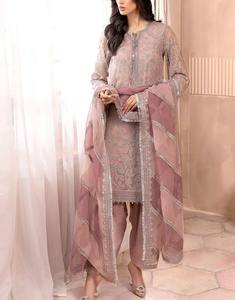 Robe de fête haute qualité écologique rayonne broderie robe femmes Design traditionnel pelouse Shalwar Kameez costume pour mariage - Product Image 4