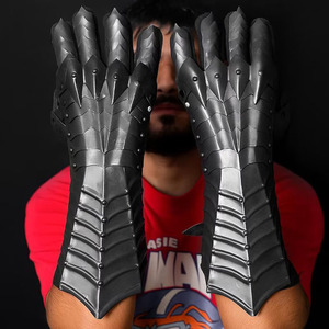 Black Wraith Gauntlets Gothic Horror Armor Gloves for Dark <b>Fantasy</b> Cosplay & Collectors - Product Image 2