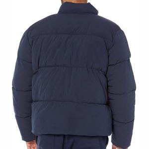 Chaqueta acolchada con estampado OEM personalizado para hombre chaqueta de invierno informal con logotipo personalizado para hombre con bolsillos en varios colores - Product Image 2