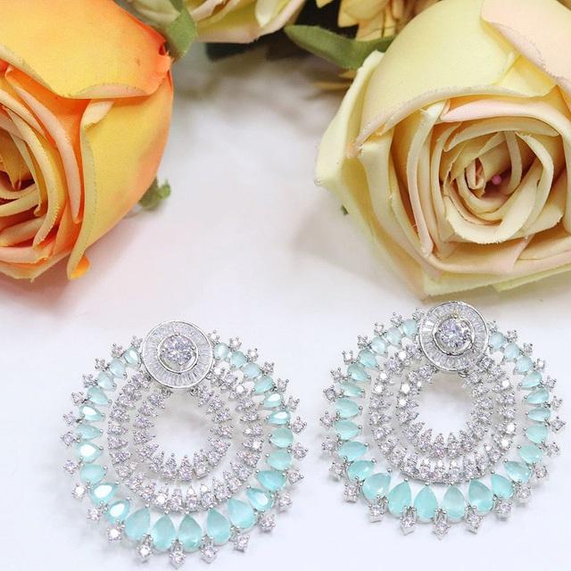 ทะเลสีเขียว