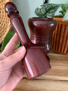 Trituradora de especias duradera de mortero y mortero Premium Okhli de madera Tradebyd para cocina tradicional - Product Image 4