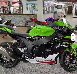 2022 Kawasakiis Ninjaa ZX-10R Sportts Motos - Product Image 4