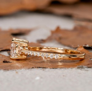 Bague de cadeau de mariage de fiançailles en diamant de laboratoire carré de princesse certifiée bijoux personnalisés personnalisés pour elle classique pour la fête - Product Image 4