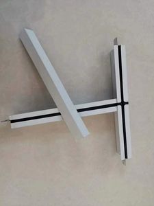 Cassette en acier galvanisé Tuiles de plafond suspendu Barre en T Quille de plafond en acier en forme de t, barre en t Composant de grille de plafond <span class=keywords><strong>FUT</strong></span> - Product Image 5