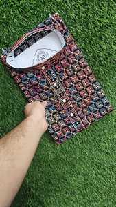 Ropa festiva étnica tradicional con estampado de Bandhani y lámina para celebraciones de fiestas Pijama elegante de algodón rayón Kurta para hombres en 2025 - Product Image 6