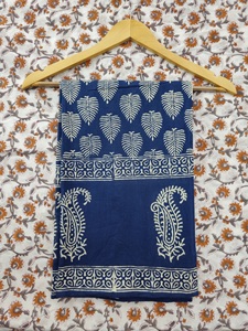 Paréo floral imprimé bloc à la main Paréo de plage en coton indien Maillot de bain Taille unique Style de soutien-gorge push-up Une pièce décoratif fait à la main - Product Image 6