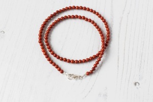 Top Vente À La Main Acrylique Perlé Collier À La Mode Géométrique Artistique Bijoux Unisexe Cadeau au Prix - Product Image 3