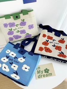 Listo para enviar Estilo coreano Raya 2 Bolso de punto Producto de ropa regional - Product Image 3