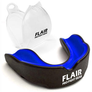 Protège-dents de sport avec étui transparent, parfait pour la boxe, les arts martiaux, la lutte - Product Image 3