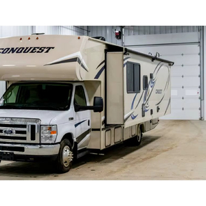 Autocaravana de Lujo Usada Gulf Stream 6310 Blanca para Viajes Familiares, Euro 5, Capacidad para 4-6 Personas, Apta para Aventuras - Product Image 1