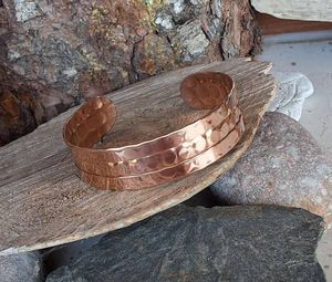 Bracelet en cuivre hommes femmes aimants manchette magnétique tout Design Bracelet en cuivre Bracelet gravé personnalisé - Product Image 3