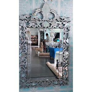 Modern Elegant Glass Vertical Venetian Framed <b>Mirror</b> <b>Wall</b> Mount <b>Wall</b> <b>Mirror</b> - Product Image 3