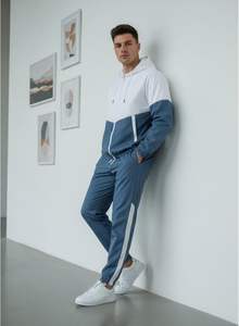 Conjunto Deportivo Unisex de Invierno, con Capucha, Cordón Ajustable, Transpirable, Ligero, Estampado, 100% Algodón - Product Image 3