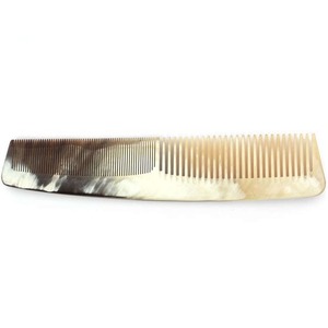 Custom Packaging Natural Buffalo Horn <b>Comb</b> for Gifting Purposes Buffalo Horn <b>Comb</b> with Ergonomic Handle by AALIYAN IMPEX - Product Image 2