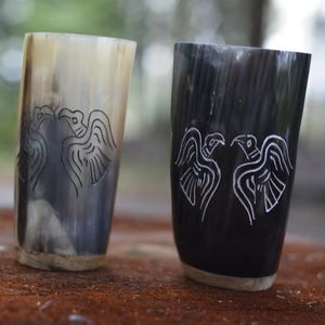 Divit Authentique Médiéval Capacité de 24oz Jarl Poli Véritable Viking Corne à boire Tasse Classique Noël Bière Tankard/Stein - Product Image 1