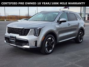 Kia Sorento Hybride EX AWD 2025 d'occasion, gris foncé, avec toit ouvrant, démarrage à distance, sièges en cuir, boîte automatique, jantes en alliage - Product Image 3